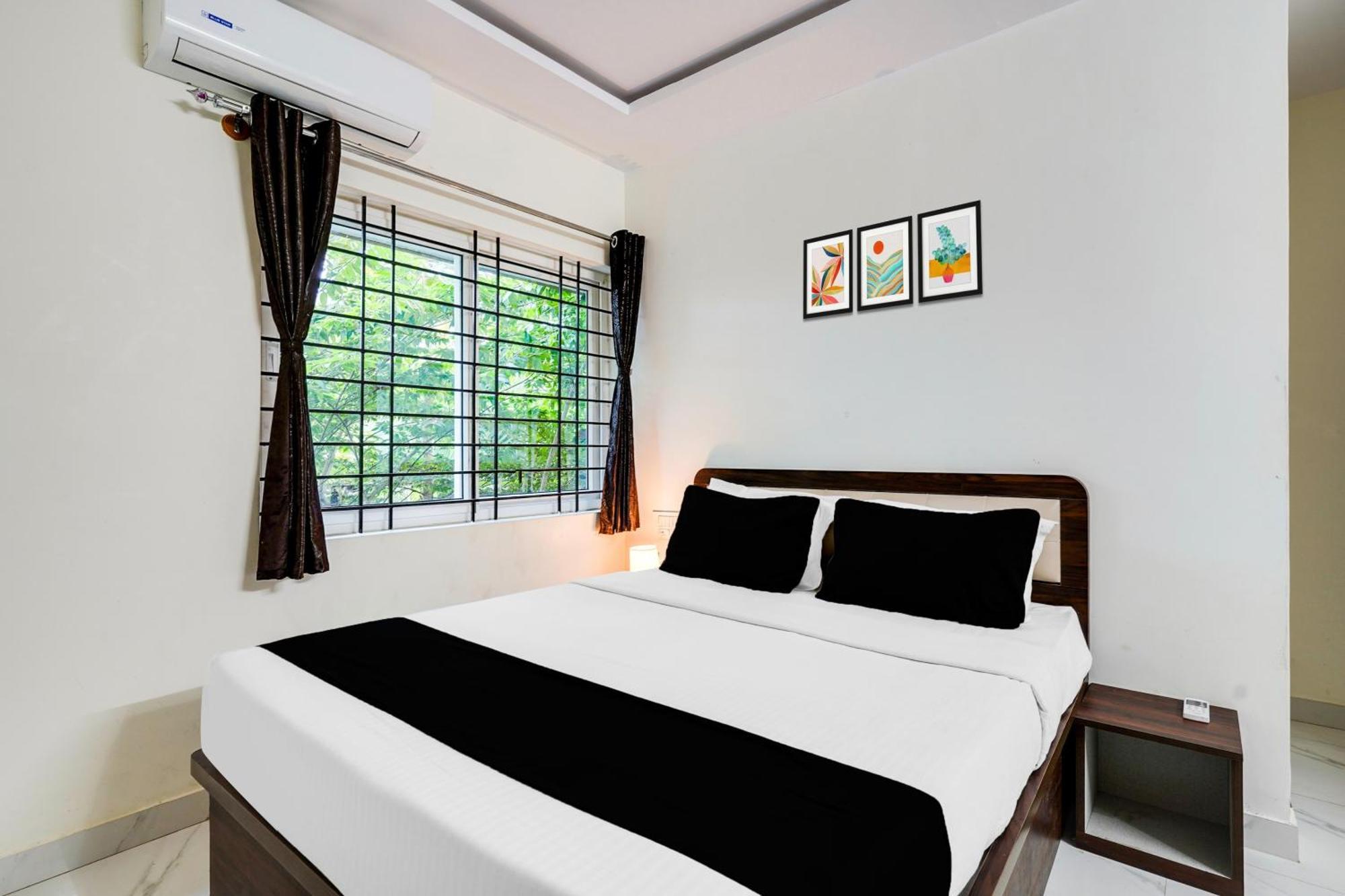 Townhouse Bidadi Formerly Royal Garuda Ngoại thất bức ảnh
