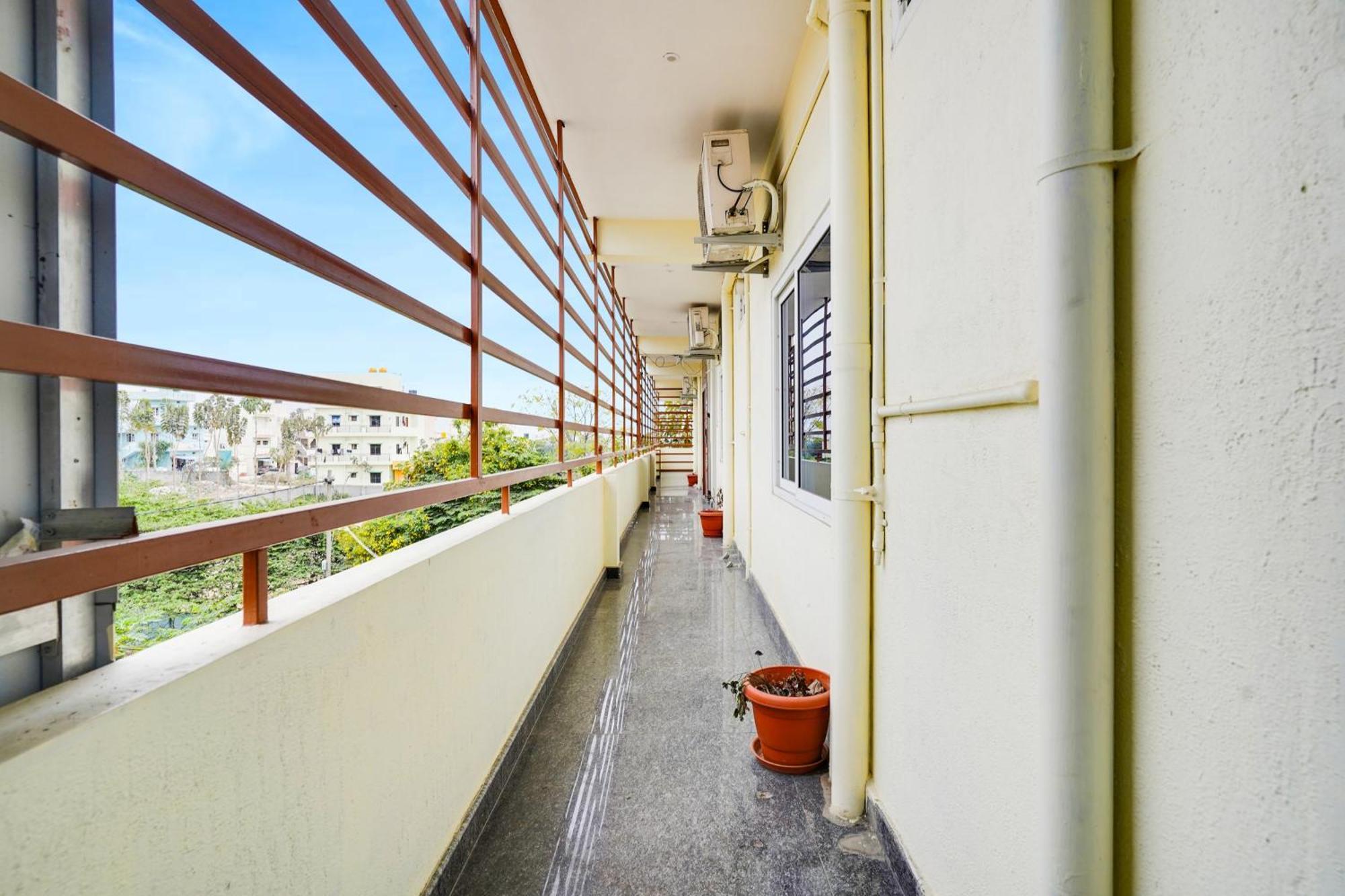 Townhouse Bidadi Formerly Royal Garuda Ngoại thất bức ảnh